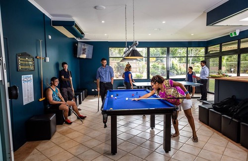 Smithfield Apartment | Cairns Adventure Lodge - 3B