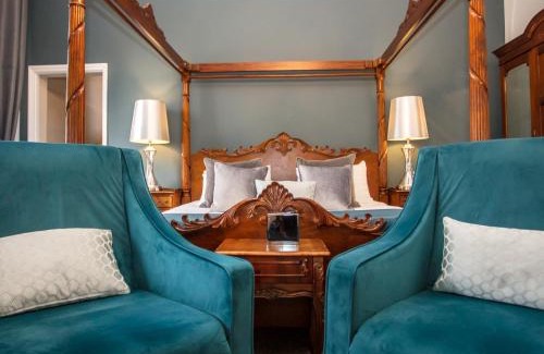 Caistor St Edmund Hotel | Caistor Hall