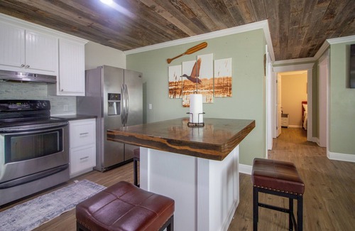 Bayou Gauche Cabin | Cajun Bayou Retreat