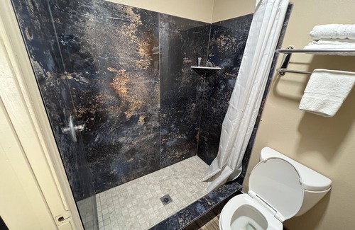 Gonzales Hotel | Cajun Country Inn