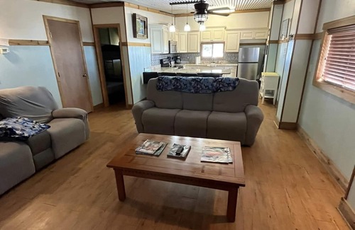 Hopedale Cabin | Cajun Saint Outdoors - Cozy Camp Over The Water