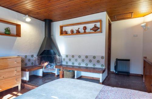 Baga House | Cal Cambrot