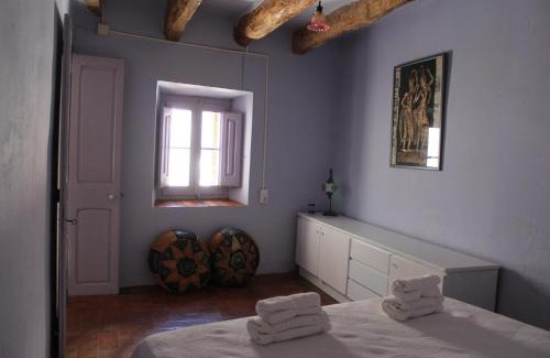 La Bisbal del Penedes House | CAL CUP Habitaciones