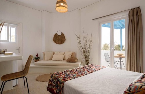 Perissa House | CAL DAY ROOMS SANTORINI