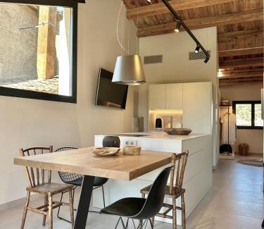 Solsona Apartment | CAL PASSACOSTES cb