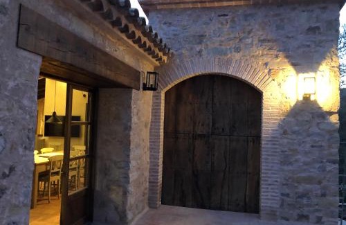 El Montmell Villa | CAL PUIG, ENOTURISMO RURAL entre Viñas y Bosques