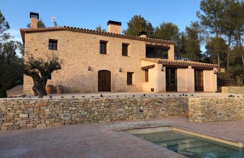 El Montmell Villa | CAL PUIG, ENOTURISMO RURAL entre Viñas y Bosques