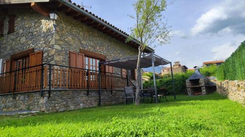 Toloriu Ski Chalet | Cal Pujol by Rural House