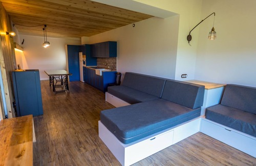 Taus Apartment | Cal Rossa, Taús 1900 Panoramic Eco-Suites, SPA.