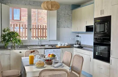 Prellezo House | Cala Berellín: Un Refugio de Ensueño al Lado de uno de los Tesoros de Cantabria