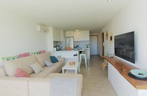 Calamayor Apartment | Cala Major-Palma. Sea views. Parking. Beach only 10' on foot!