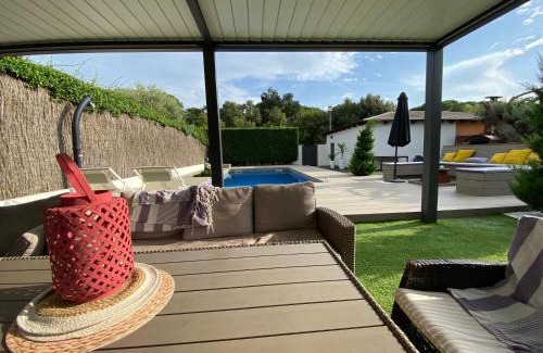 Vidreres House | Cala Mary