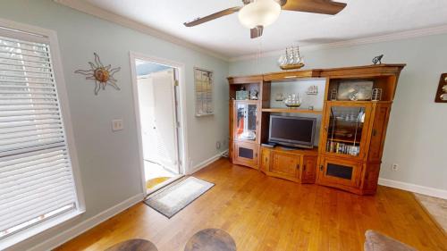 Open Sands House | Caladium 628D