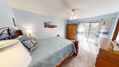 Open Sands House | Caladium 628D
