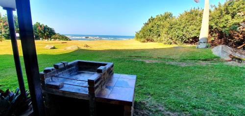 Margate Apartment | Calamari 9 - 6 Sleeper - 30 Steps From The Beach!