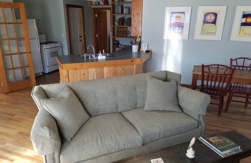 Challis Apartment | Calamity Jane's Hideaway 1-Bedroom, 1-Bath, Huge Deck, Close to Main Street