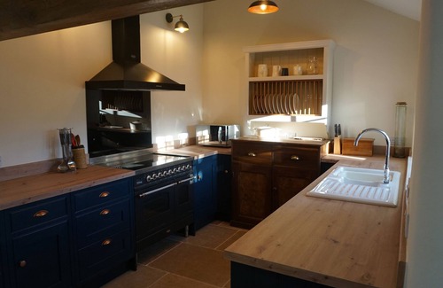 Holmrook Cottage | CALDHU COTTAGE, pet friendly, character holiday cottage in Holmrook