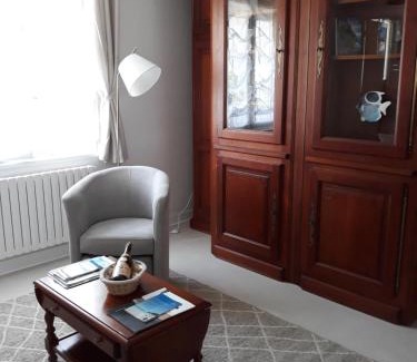 Port-Louis House | Cale In
