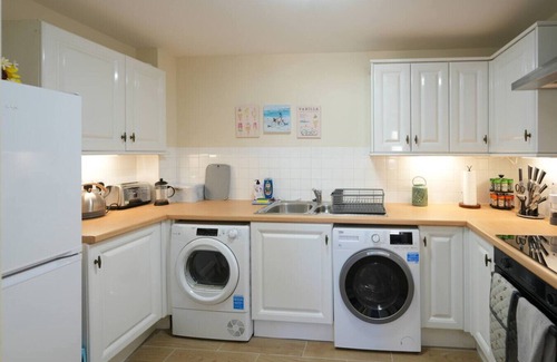Saltcoats Apartment | Caledonia by the Sea
