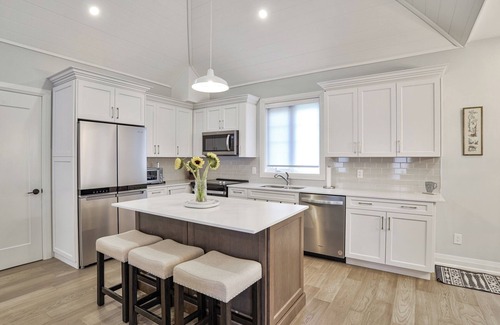 Minett House | Caledonia Cottage (#9)