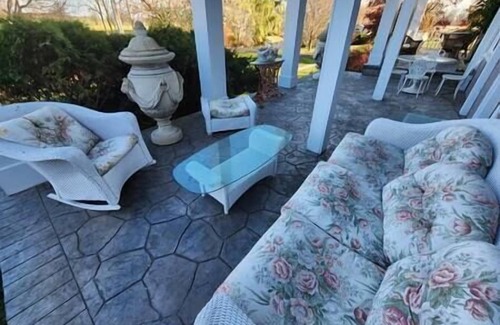 South Lima House | Caledonia Mansion Room with Balcony & Quiet space