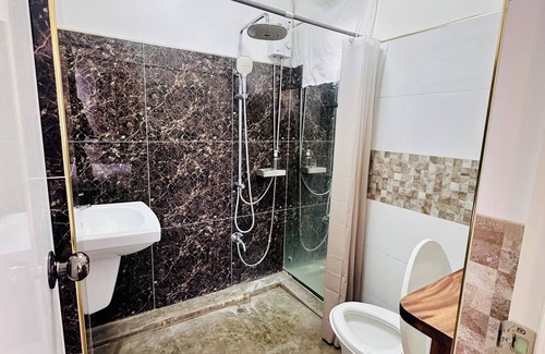 Palompon House | Calel Guest House