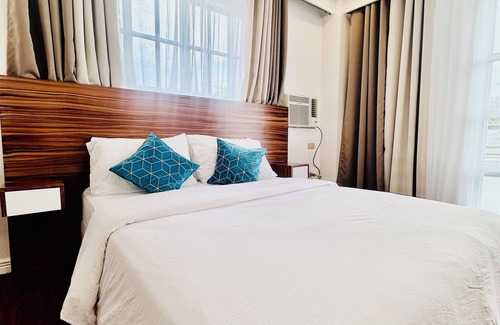 Palompon House | Calel Guest House