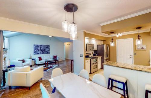 Fort Wayne House | Calera Court
