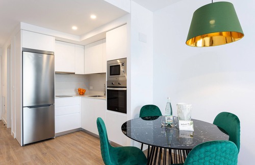 Fuengirola Apartment | Caleyro Boutique Apartments - Parking incluido