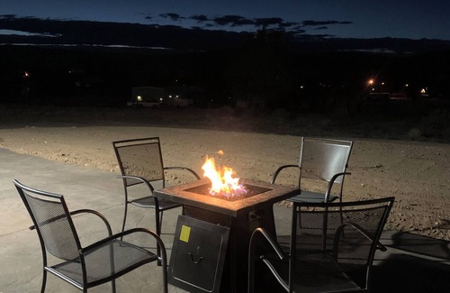 Escalante Apartment | Calf Creek Cottage-Cozy home with amazing views!