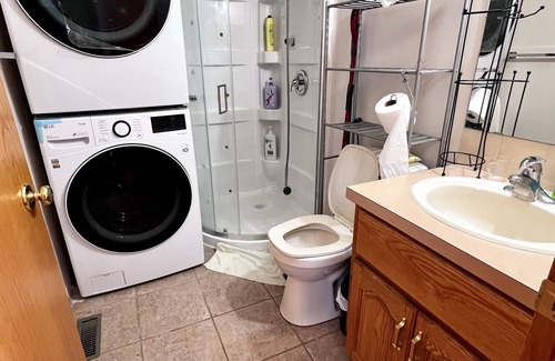 Hawkwood House | Calgary Hawkwood service resident