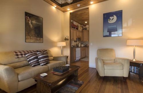 Bryson City Bed & Breakfast | Calhoun House Inn & Suites