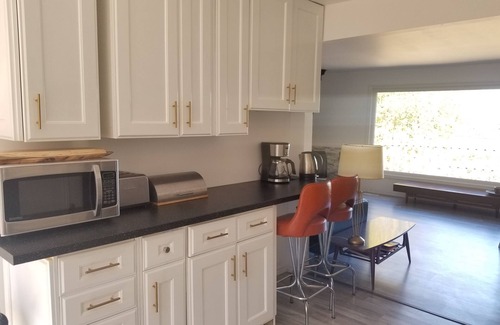 Tiny House | Cali - 4 bedroom/Pet Friendly/Monthly rentals