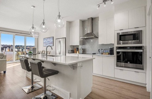 Sage Hill House | Cali King Bed » AC » Free Banff Pass » Netflix