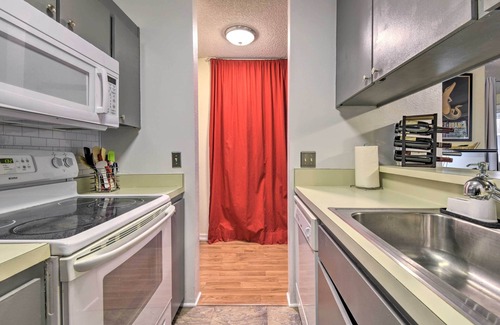 Serramonte Apartment | Cali Studio w/Resort Perks: 6 Mi to San Fran