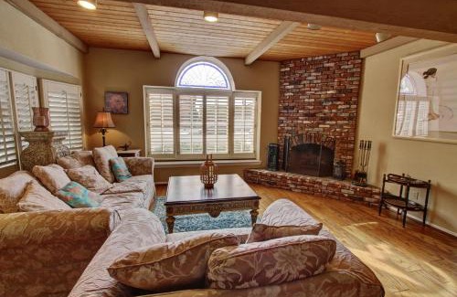 Old Towne House | "California Dreamin'