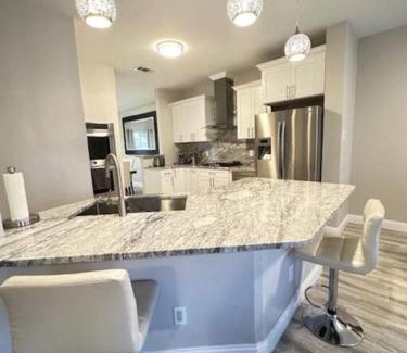 Lancaster House | California Dreams
