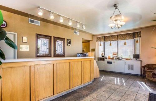 West Park Community Hotel | California Inn and Suites Bakersfield