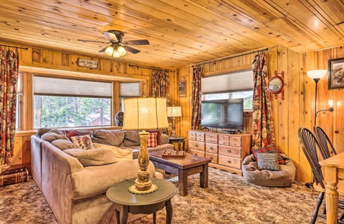 Long Barn House | California Retreat with Deck, Fire Pit and Grill!