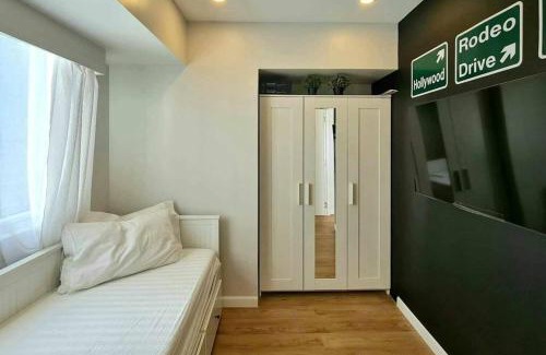 Bonifacio Global City Apartment | California Themed Condo in BGC