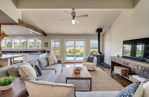 Calistoga House | Calistoga Vista | A Wine Country Escape