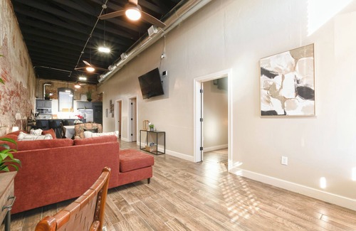 Baird Apartment | Callahan Divine