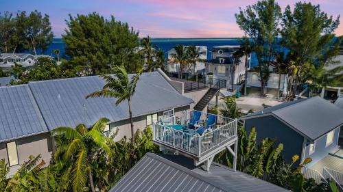 Anna Maria House | Called In Sic