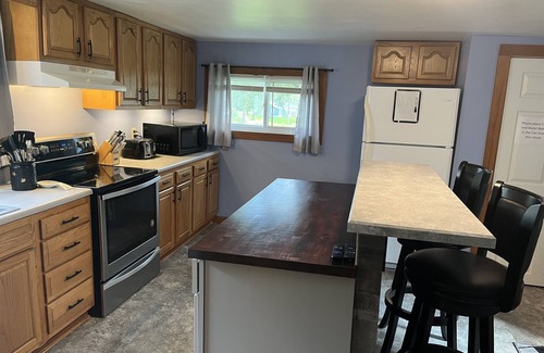 West Oneonta House | Callie's Place - 1 mile to ASV - 3 bdrm/2 bath, open deck, large yard