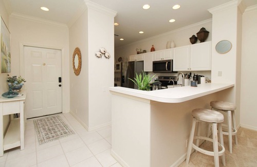 Rural Estates Condo | CALLING ALL GOLF ENTHUSIASTS! 2BR+Den 2BA Condo w/Golf Course & Water View