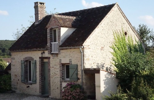 Chaumot House | Calm and authenticity 1h30 south of Paris - Welcome to Calmerie! 3 *