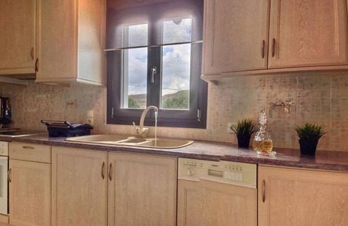 Paros Villa | CALM HOUSE IN NAOUSA