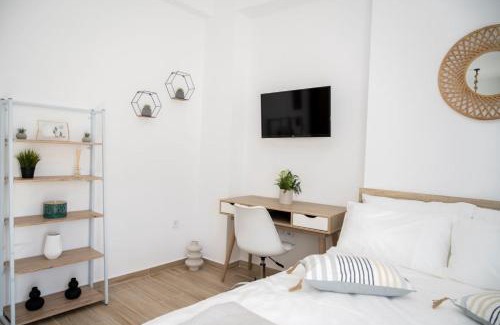 Ermoupoli Apartment | "Calm Joy & J" - Infinity