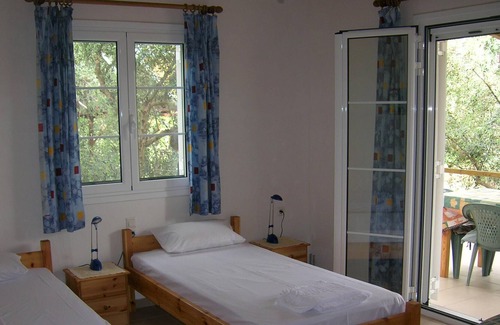 Kakovatos House | Calm located, amid an olive grove, close to the beach, wifi | holiday house Ilia