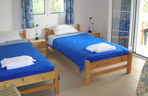 Kakovatos House | Calm located, amid an olive grove, close to the beach, wifi | holiday house Ilia